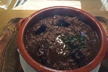 Lampreia do Minho à mesa em Valença: receita tradicional e contemporânea