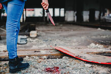 Mata com 23 facadas em troca de sexo por cocaína em Cascais