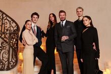 Victoria e David Beckham com os filhos Cruz, Romeo e Harper