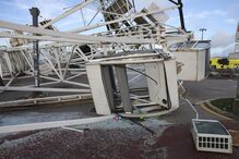 Mau tempo na Figueira da Foz danifica roda gigante e causa 