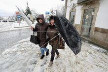 Forte nevão caiu na Guarda durante a passagen da depressão Kristin por Portugal