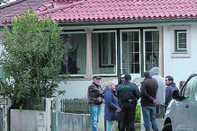 Casa onde ontem morreu José Sousa, de 73, ao cair do telhado  