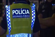 Mulher sem carta tentava ensinar a nora a conduzir. Foram ambas detidas pela PSP de Lisboa