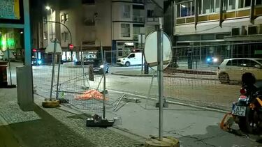 Dois feridos num apartoso despiste de moto na rua da Constituição no Porto