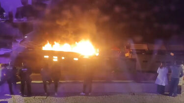 Incêndio destrói parcialmente restaurante na Praia da Rocha em Portimão