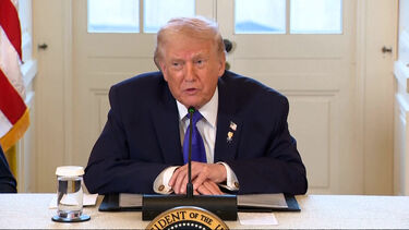 "Nós vamos sempre proteger o ICE”: Trump defende agente que matou Renee Good em Minneapolis 