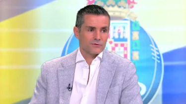 "Quando Mourinho é largamente beneficiado, fica calado ": Tiago Silva aponta contradições do treinador do Benfica