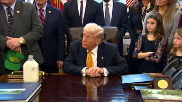 Trump diz que não vai “abdicar de opções” em relação à Gronelândia 