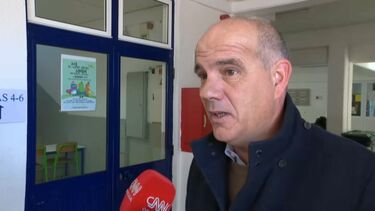 Paulo Raimundo é o primeiro líder político a votar nestas Presidenciais