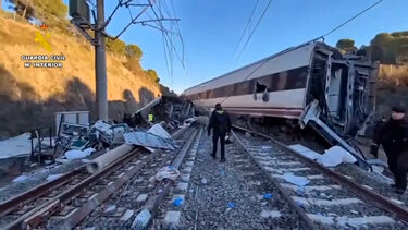 Autoridades receiam encontrar mais corpos após colisão de comboios em Espanha 