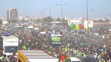 Milhares de adeptos celebram Taça das Nações Africanas conquistada pelo Senegal    