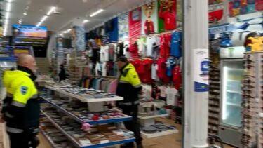 Mais de 50 imigrantes viviam amontoados em edifício de habitação ilegal junto aos Clérigos no Porto