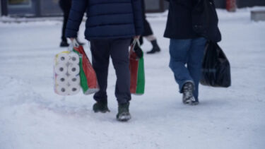 Habitantes da Gronelândia reforçam reservas de alimentos perante ameaças de Trump