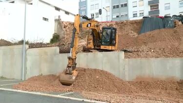 Mau tempo provoca deslizamento de terras em Cascais
