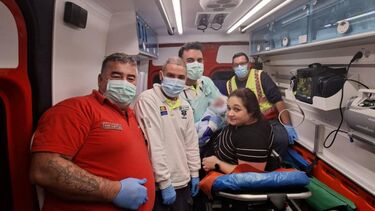 Bebé nasce dentro de ambulância a caminho da maternidade de Beja