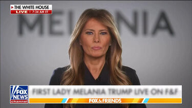 “Precisamos de nos unir”: Melania Trump apela à união em plena crise em Minneapolis 