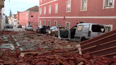 Desde a primeira hora: CMTV acompanhou em permanência a passagem da depressão Kristin