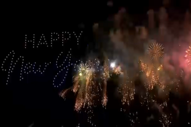 Dança de drones, fogo de artifício e concerto do Plutónio: Foi assim que Lisboa entrou em 2026