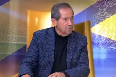 Octávio Machado comenta foto que Enzo Barrenechea colocou nas redes sociais onde mostra lesão no braço