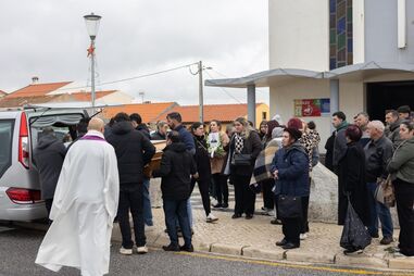 Funeral pescador morto à facada na Praia da Leiosa, Figueira da Foz