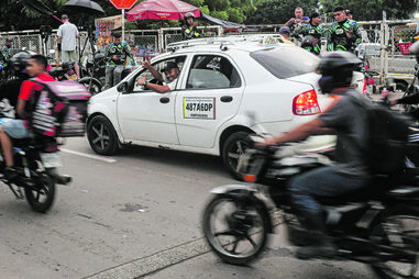 ‘Pequena Venezuela’ espera novo regime 