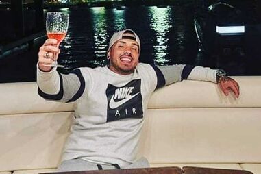 Fábio Micael, dos Super Dragões, detido no Porto por posse de droga e dinheiro