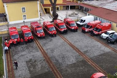 Sede da Liga dos Bombeiros serviu de base para operações