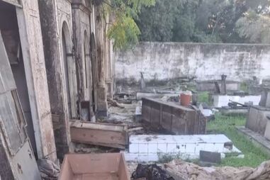 Comunidade de Alhos Vedros pede respostas após vandalismo e profanação de sepulturas em cemitério