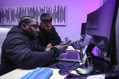 Produtores de RAP, Daus e Fumaxa, em Sintra