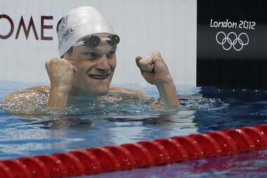 Yannick Agnel, ex-nadador olímpico, é julgado por violência contra menor