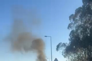 Carro arde na A29 