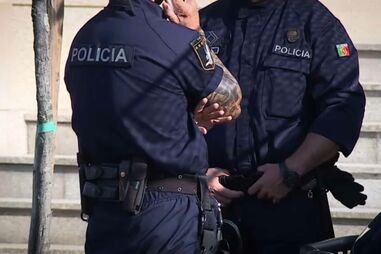 Polícia