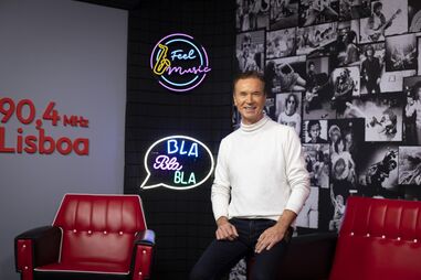 Emanuel revela detalhes da sua vida em entrevista na CMR