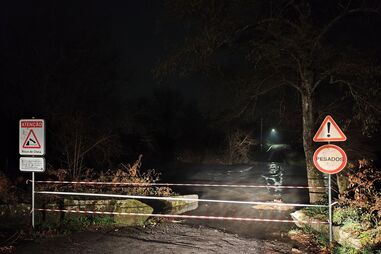 Ponte que liga Guimarães à Póvoa de Lanhoso encerrada devido à subida do caudal do rio Ave
