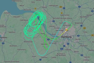 Avião da TAP que seguia de Hamburgo para Lisboa volta para aeroporto de origem e faz aterragem de emergência