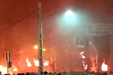 Guarda Revolucionária do Irão: o que é a força paralela do regime agora sancionada pela UE 