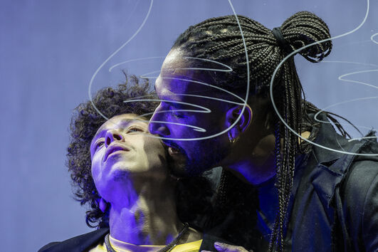 'Titus', de Shakespeare, pela Estrutura