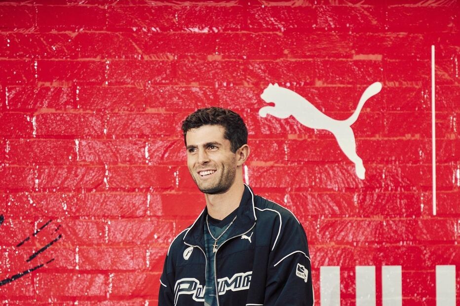 Christian Pulisic nega ligação a Sydney Sweeney, desmentindo os rumores