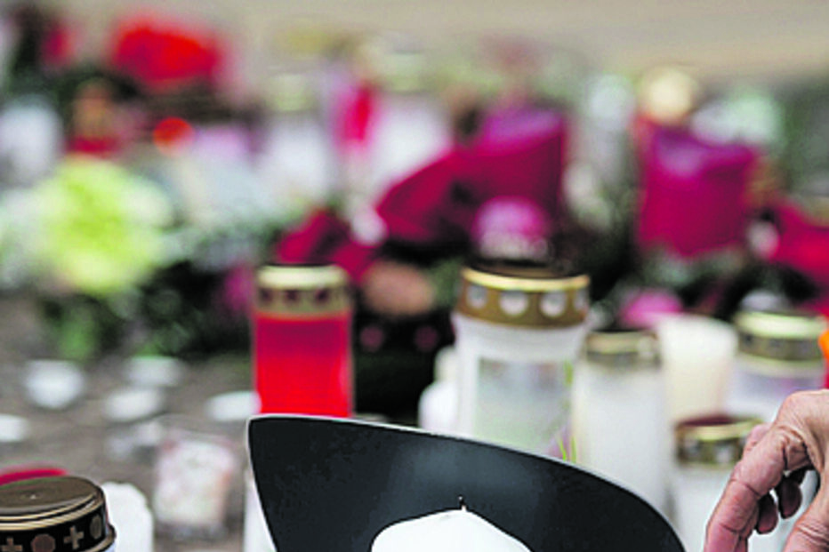 Homenagem às vítimas da tragédia em Crans-Montana