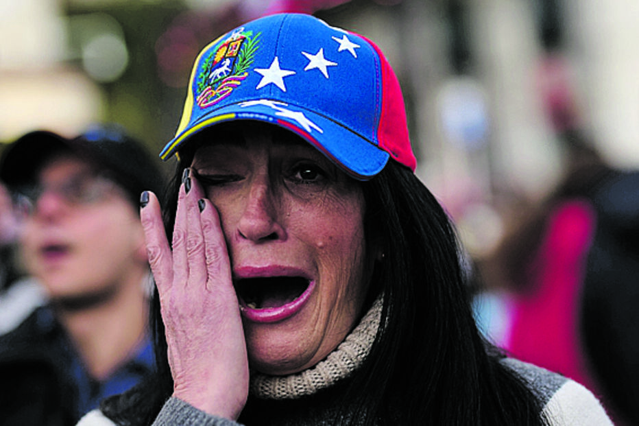 Emoção com lágrimas de felicidade em Espanha