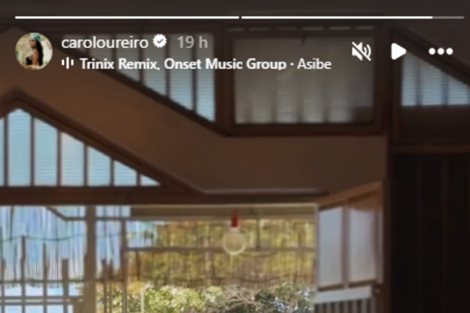 Carolina Loureiro, story