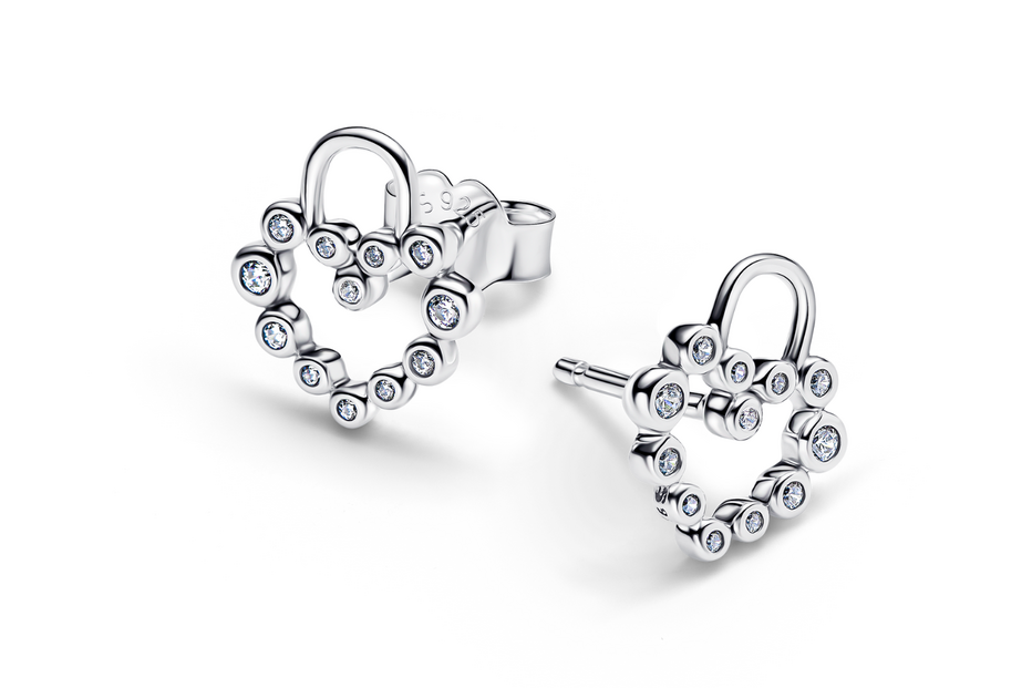 Brincos Pandora prateados, coleção Dia dos Namorados 2026