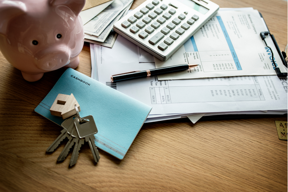 Finanças domésticas: poupanças, planeamento e gestão de dívidas