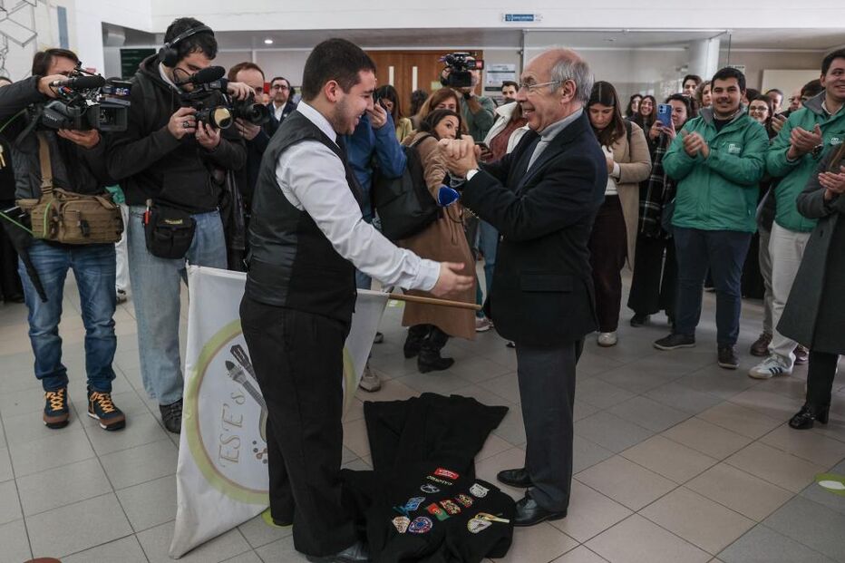 Marcelo Rebelo de Sousa encontra eleitores durante campanha