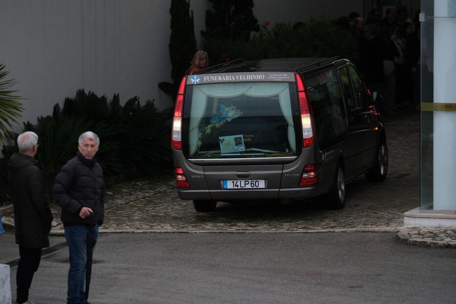 Cerimónias fúnebres de Maycon Douglas realizadas neste domingo