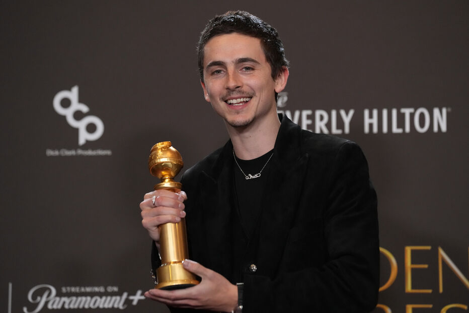 Timothée Chalamet bate Leonardo Di Caprio e George Clooney e vence globo de ouro de melhor ator de comédia ou musical