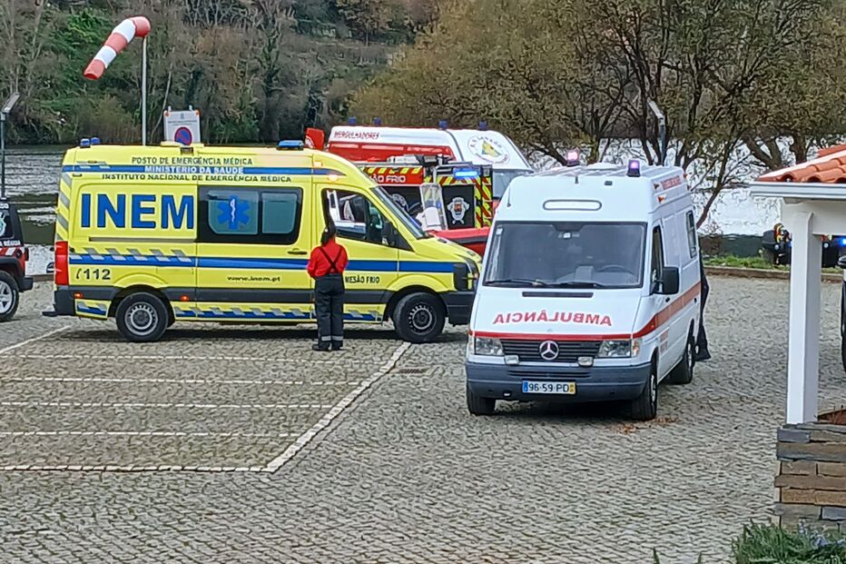 Ambulâncias e veículos de emergência médica em Mesão Frio