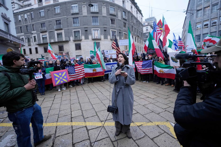 Protestos em Itália contra regime iraniano