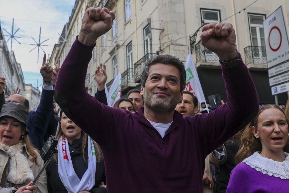 André Ventura em campanha no Chiado