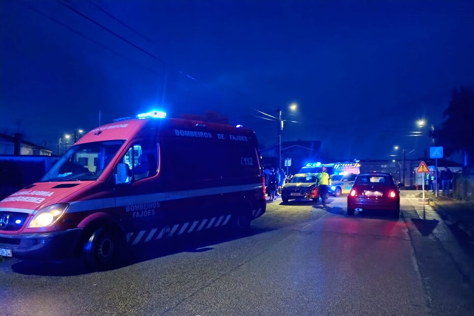 Homem levado para o hospital após ser atropelado em Oliveira de Azeméis